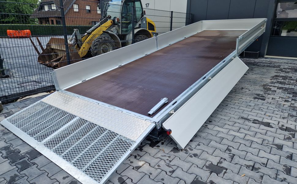 Variant Maschinentransporter 3563 UX Maxi Load 620x210x30cm LED Tridem Parabel black 3500kg