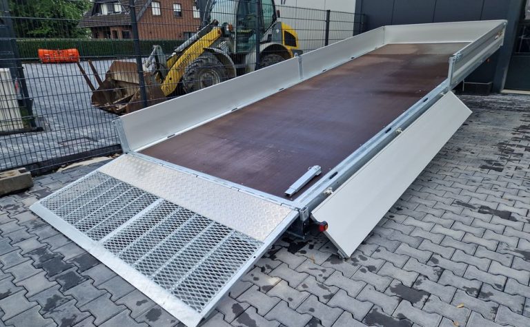 Variant Maschinentransporter 3562 UX Maxi Load 620x210x30cm LED Felgen black 3500kg