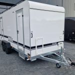 Koffer Sport Camp TFS 600.01 600x200x210cm Premium Laderaum 300cm Seitentür Wohnabteil 3000kg 100km/