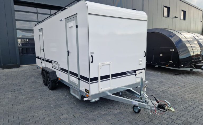 Koffer Sport Camp TFS 600.01 600x200x210cm Premium Laderaum 300cm Seitentür Wohnabteil 3000kg 100km/