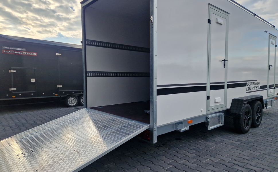 Koffer Sport Camp TFS 600.01 600x200x210cm Premium Laderaum 300cm Seitentür Wohnabteil 3000kg 100km/