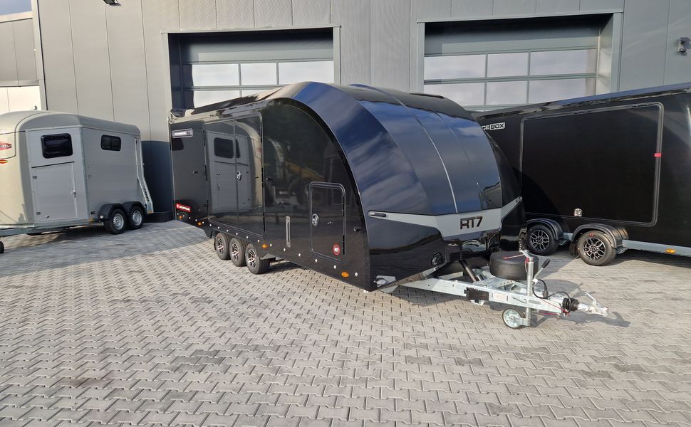BJT Race Transporter 7 397-6023-35-3-10-B 600x228cm Premium Stauraum Kamera RR 230V Tridem 3500kg