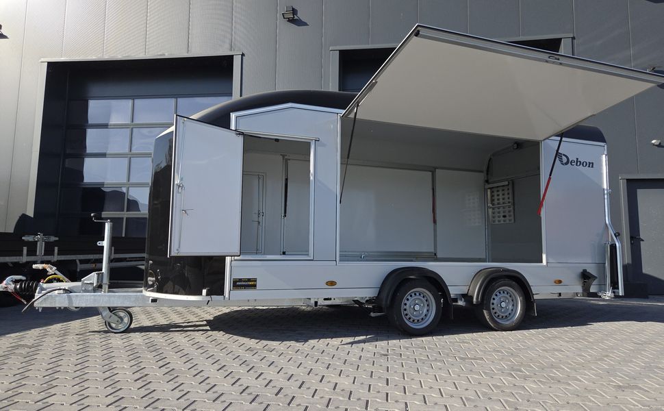Cargo Roadster 1000 480x200x206cm Poly black Seitenklappen Seitentüren Rampe Pullman 100km/H 3500kg