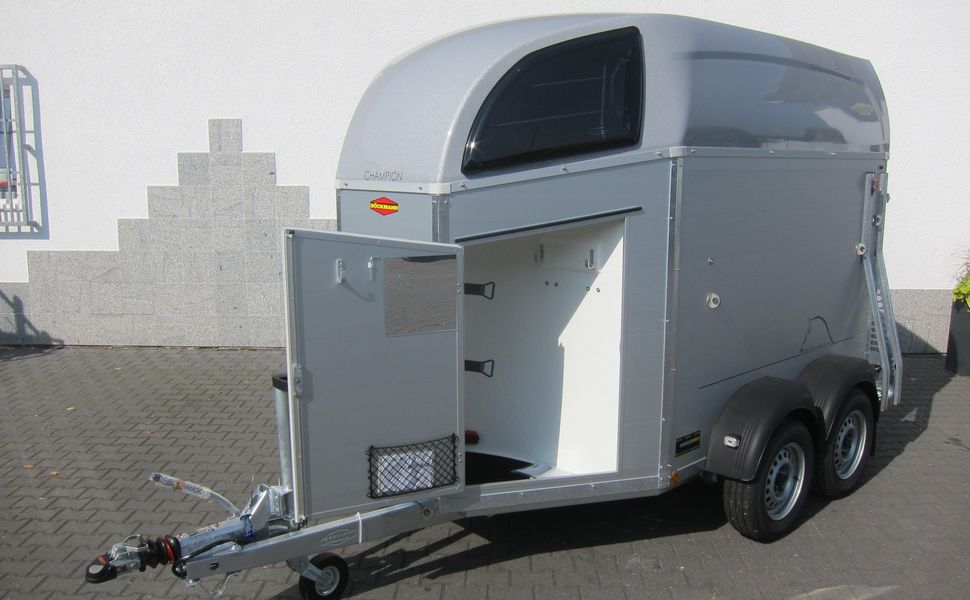 Ponyanhänger Böckmann Champion 145 C Sattelkammer Aluminium DL 2000kg CFF+ 100km/H