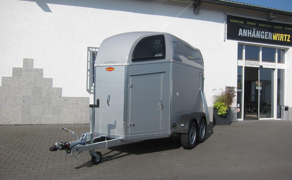 Ponyanhänger Böckmann Champion 145 C Sattelkammer Aluminium DL 2000kg CFF+ 100km/H