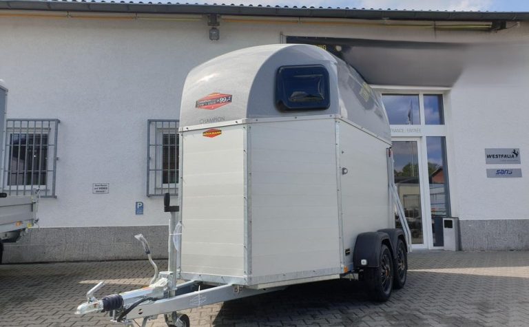 Pferdeanhänger Böckmann Champion Esprit C silver black Haube silver 2400kg