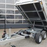 Saris Kipper K1 276 150 2000 2 276x150x30cm silver Handpumpe 13″ (S) 2000kg
