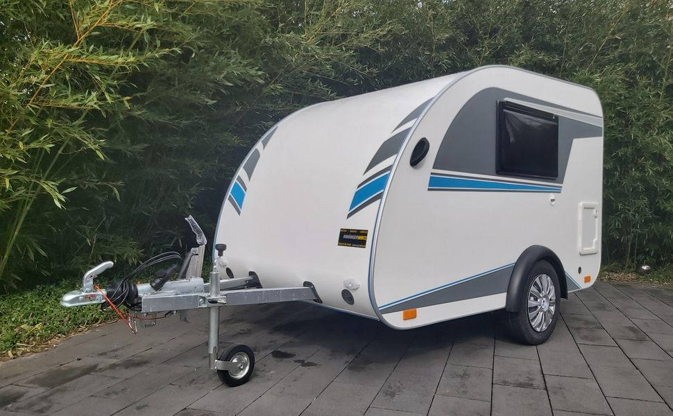 Mini Camper Mini Tommy TMC25.01H 252x140x121cm aero Küche 12V/230V 100km/H 750kg gebremst Modell 26
