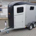 Pferdeanhänger Böckmann Portax Esprit silver&black SKA black Sattelkammer Trittschutz 100km/H 2400kg