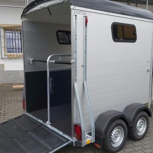 Pferdeanhänger Böckmann Portax Esprit silver&black SKA black Sattelkammer Trittschutz 100km/H 2400kg