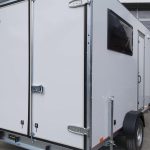 Koffer Sport Camp TFS 360.00 360x200x210cm aero Seitentür Fenster 2 Bett DL IL (L) 1300kg 100km/H