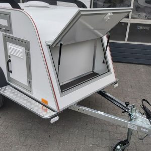 Koffer HundeTransport Anhänger TOM DOG 3 S 3 Boxen Staufach Lüfter Gepäckraum 750kg 100km/H Aktion