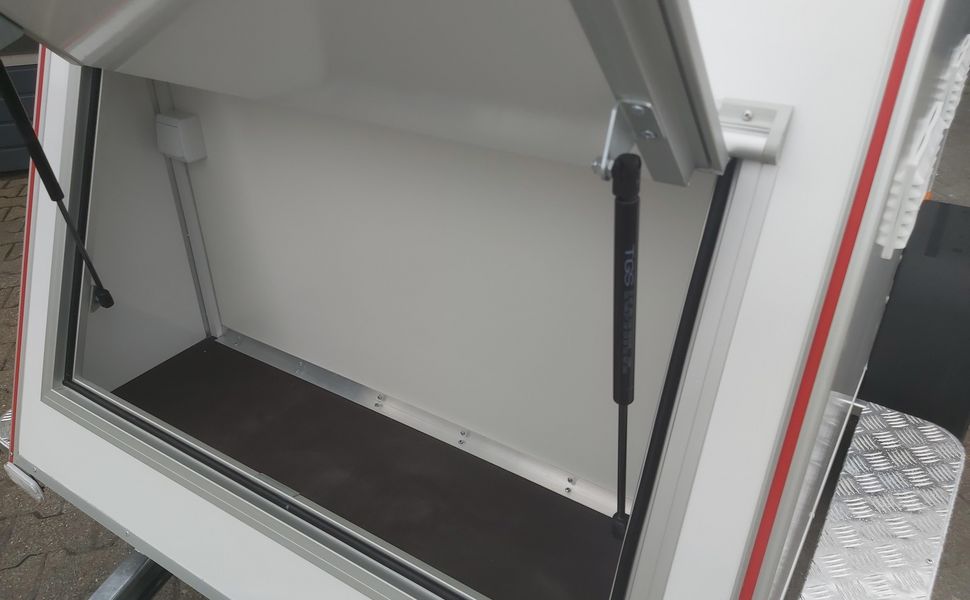 Koffer HundeTransport Anhänger TOM DOG 3 S 3 Boxen Staufach Lüfter Gepäckraum 750kg 100km/H Aktion