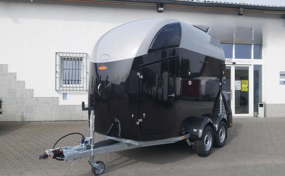 Pferdeanhänger Böckmann Master Premium silver black Dachlüfter WCF 100km/H 2400kg Abverkauf