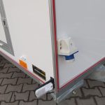 Koffer Sport Camp TFS 360.00 360x180x190cm aero Seitentür 2 Fenster+ DL IL 230V 1300kg 100km/H