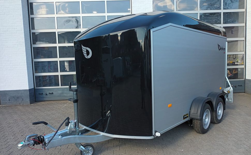 Cargo Roadster 700 375x180x200cm Alu Poly black Pullman 100km/H 2600kg Modell 2025