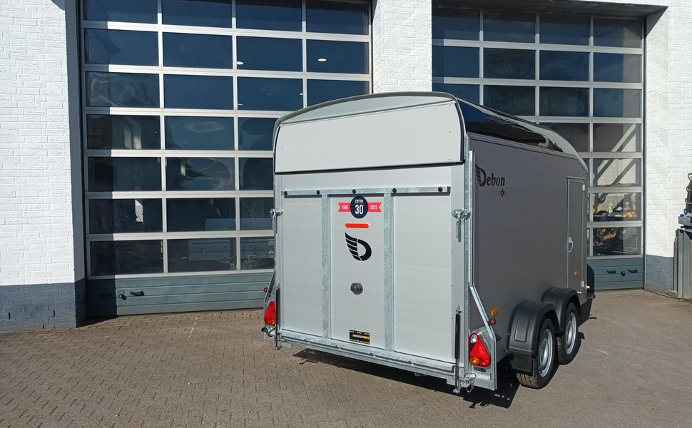 Cargo Roadster 700 375x180x200cm Alu Poly black Pullman 100km/H 2600kg Modell 2025