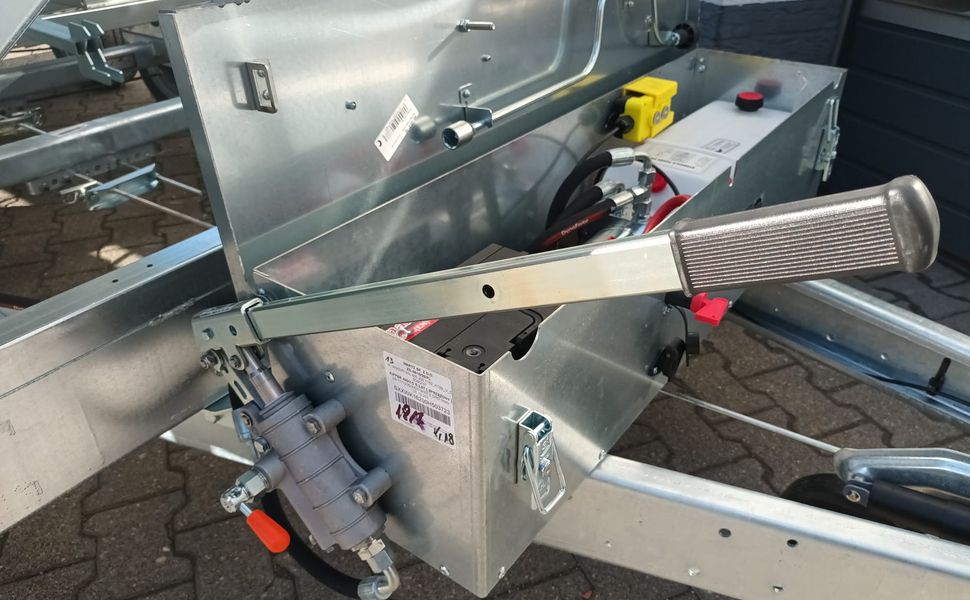 Martz Kipper 400/3 406x200x40cm Profi Stahl Elektro + NHP Rampen Stützen Pendel Tridem 13″ 3500kg